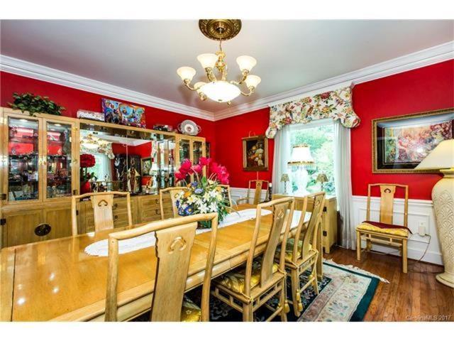Matthews Manor Bed & Breakfast Εξωτερικό φωτογραφία